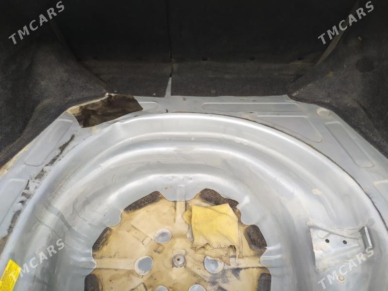 Toyota Corolla 2006 - 130 000 TMT - Türkmenabat - img 4