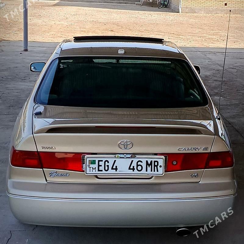 Toyota Camry 2000 - 175 000 TMT - Векильбазар - img 2