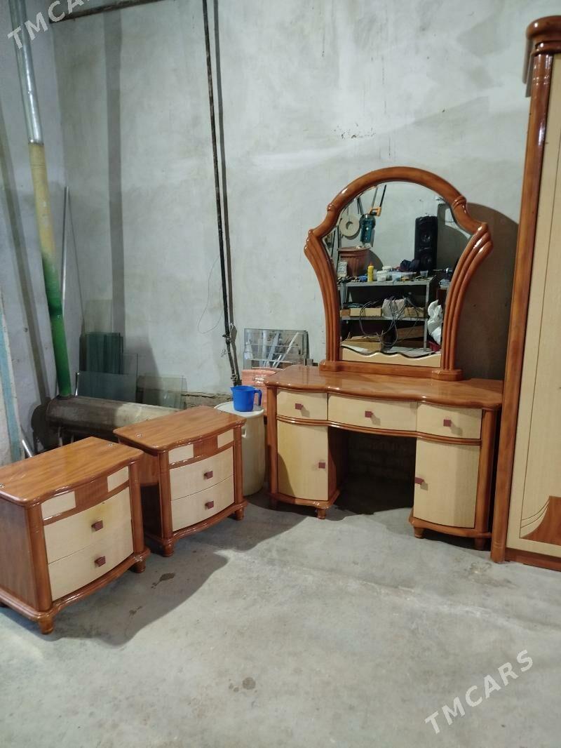 MEBEL.GARNİTUR. - Гурбансолтан Едже - img 1