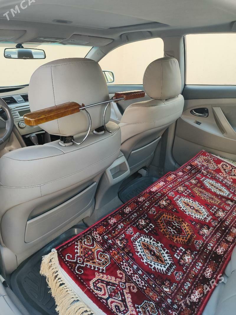 Toyota Camry 2011 - 220 000 TMT - Мары - img 9