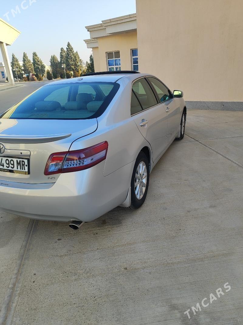 Toyota Camry 2011 - 220 000 TMT - Мары - img 7