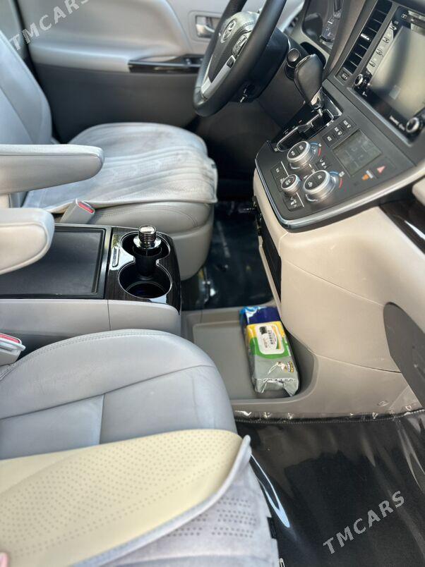 Toyota Sienna 2019 - 470 000 TMT - Туркменабат - img 5