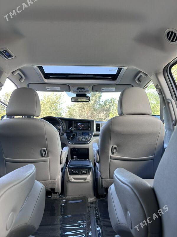 Toyota Sienna 2019 - 470 000 TMT - Туркменабат - img 7