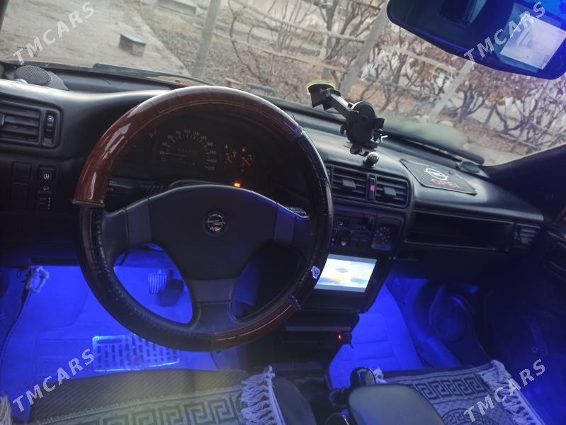Opel Vectra 1991 - 26 000 TMT - Дашогуз - img 3