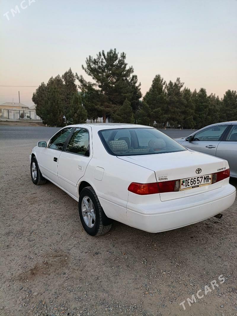 Toyota Camry 2001 - 133 000 TMT - Мары - img 3