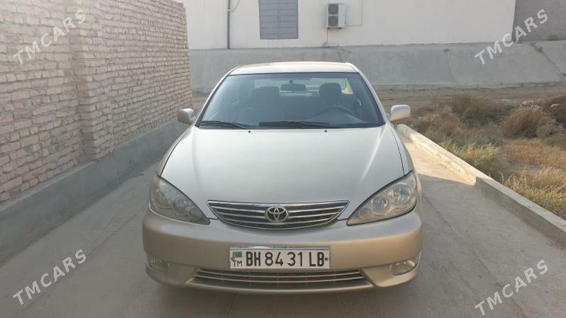 Toyota Camry 2004 - 140 000 TMT - Туркменабат - img 3