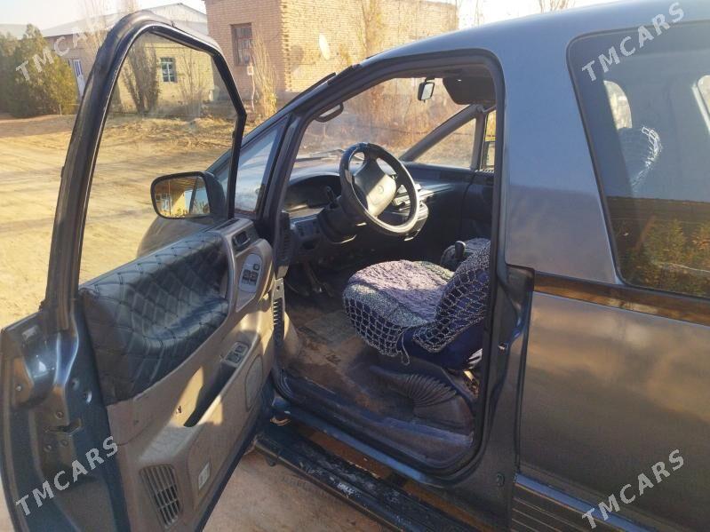 Toyota Previa 1991 - 70 000 TMT - Фарап - img 3