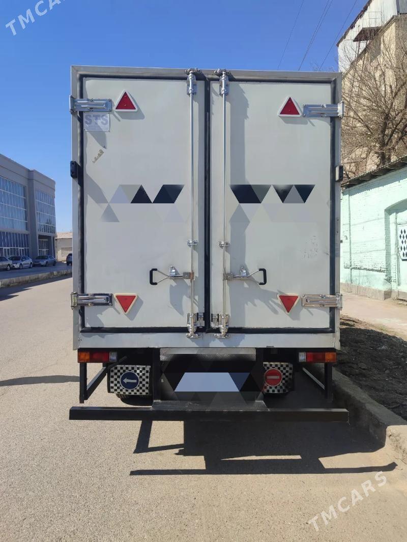 Mitsubishi Canter 2022 - 520 000 TMT - Балканабат - img 2