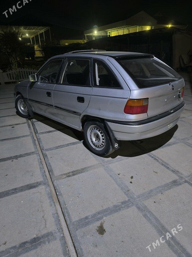 Opel Astra 1992 - 35 000 TMT - Мары - img 2