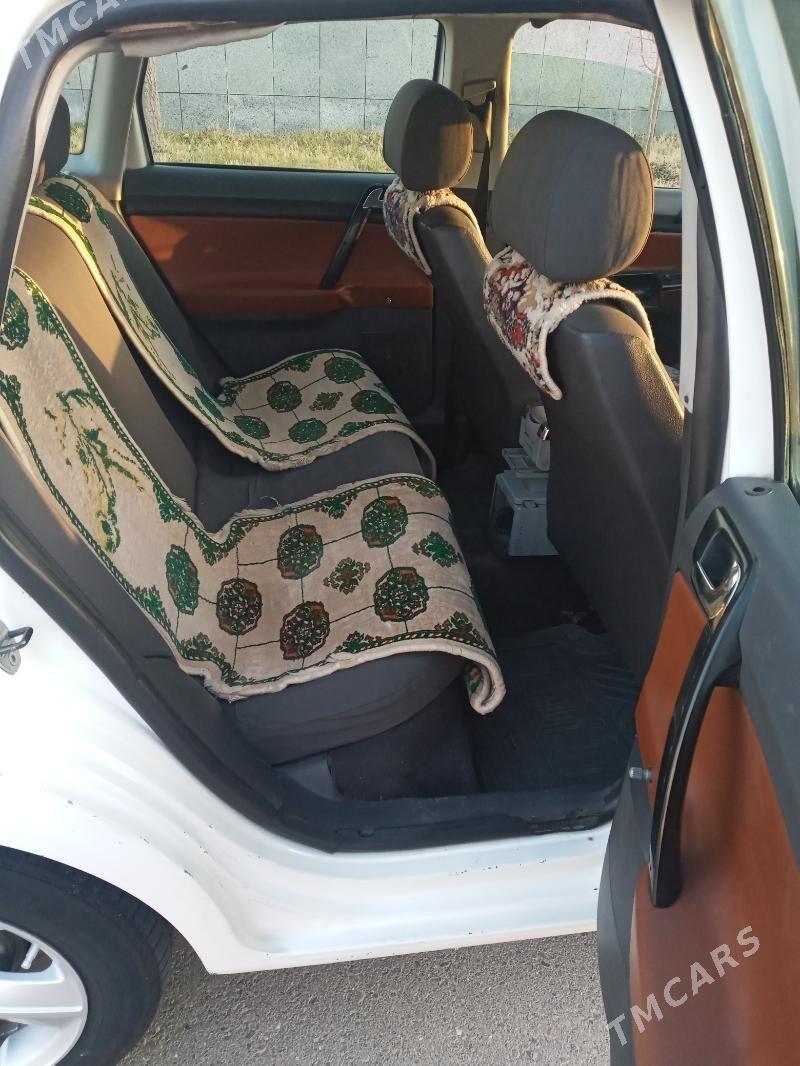 Volkswagen Polo 2002 - 36 000 TMT - Гёкдже - img 5