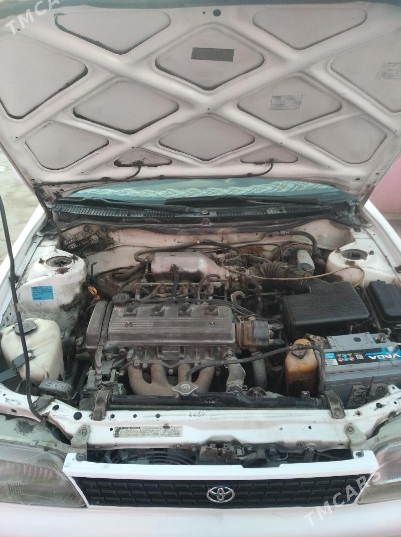 Toyota Corolla 1994 - 70 000 TMT - Дашогуз - img 3