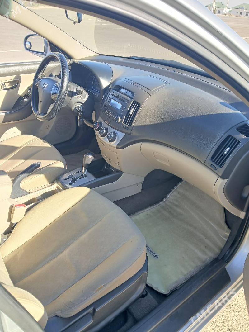 Hyundai Elantra 2009 - 137 000 TMT - Ашхабад - img 7