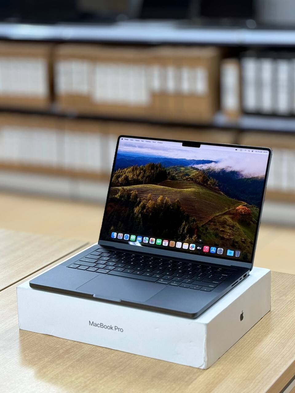 M4 Pro 24-RAM| MacBook Pro 14" - Aşgabat - img 3