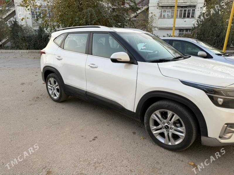 Kia Seltos 2022 - 285 000 TMT - Köşi - img 3