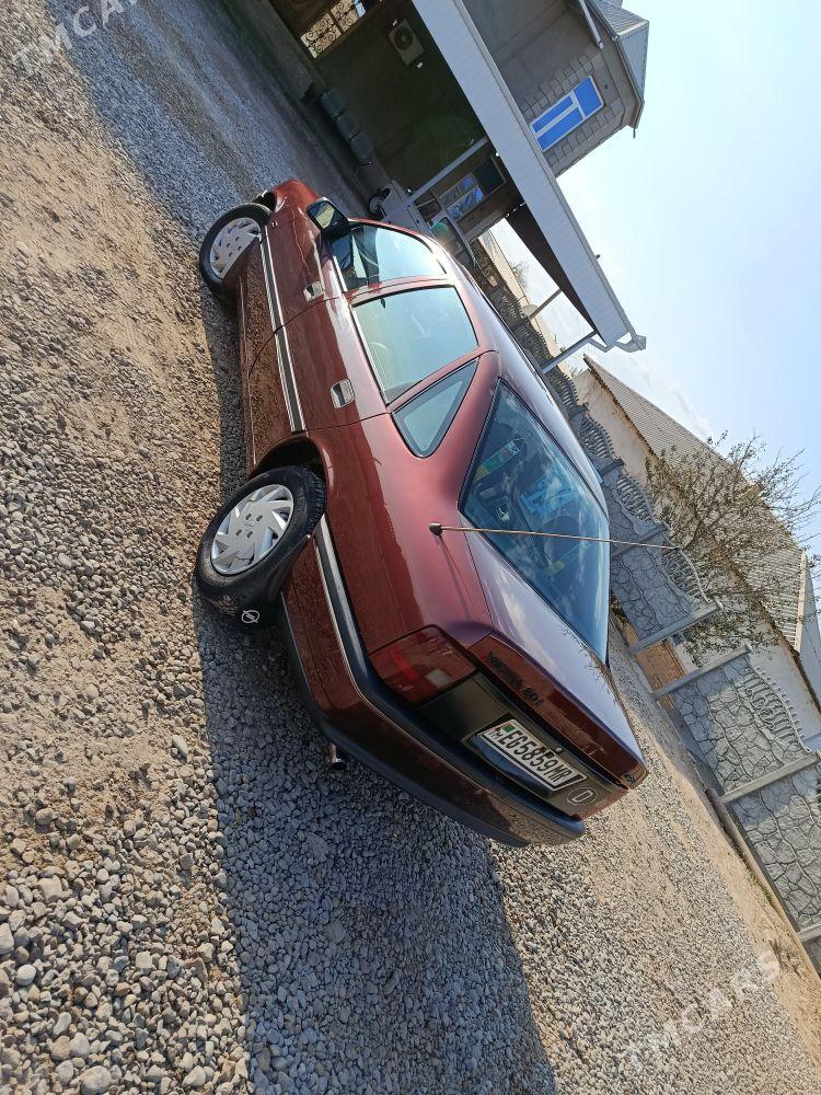 Opel Vectra 1990 - 40 000 TMT - Мары - img 3