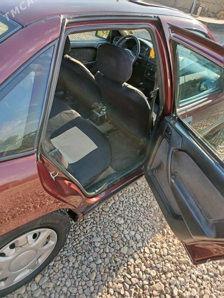 Opel Vectra 1990 - 40 000 TMT - Мары - img 6