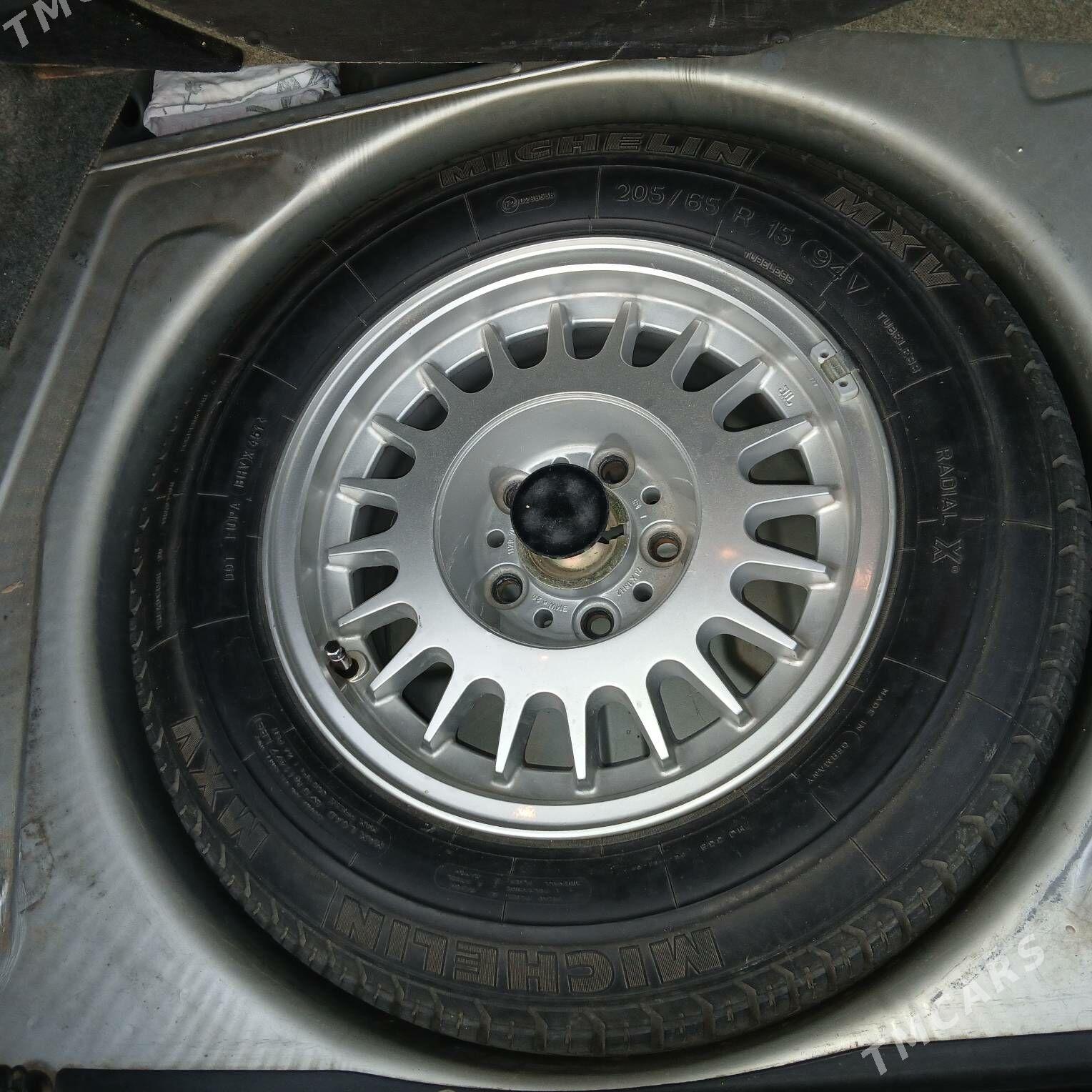 BMW 525 1992 - 80 000 TMT - Гумдаг - img 5