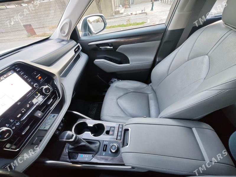 Toyota Highlander 2021 - 630 000 TMT - Ашхабад - img 4