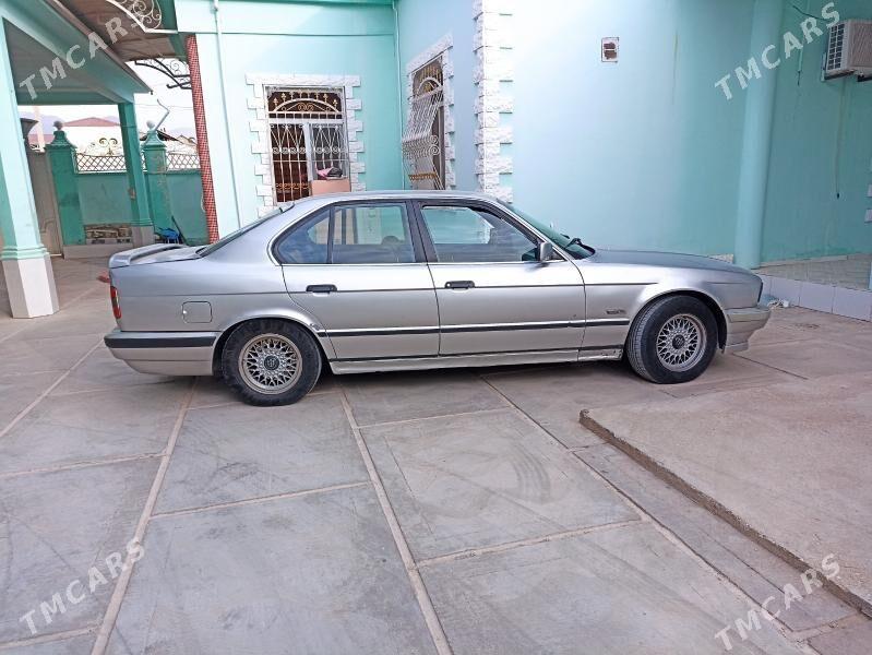 BMW 525 1993 - 50 000 TMT - Balkanabat - img 4
