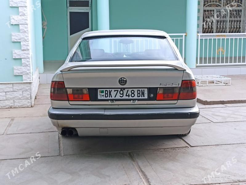 BMW 525 1993 - 50 000 TMT - Balkanabat - img 3