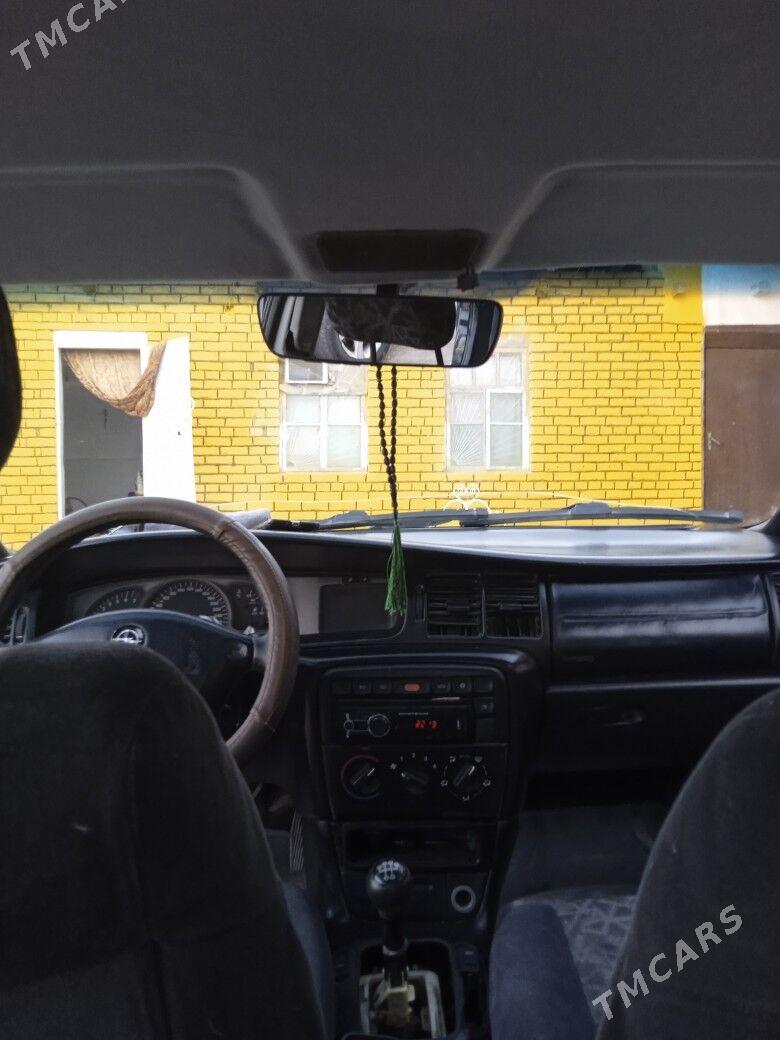 Opel Vectra 1996 - 50 000 TMT - Векильбазар - img 5