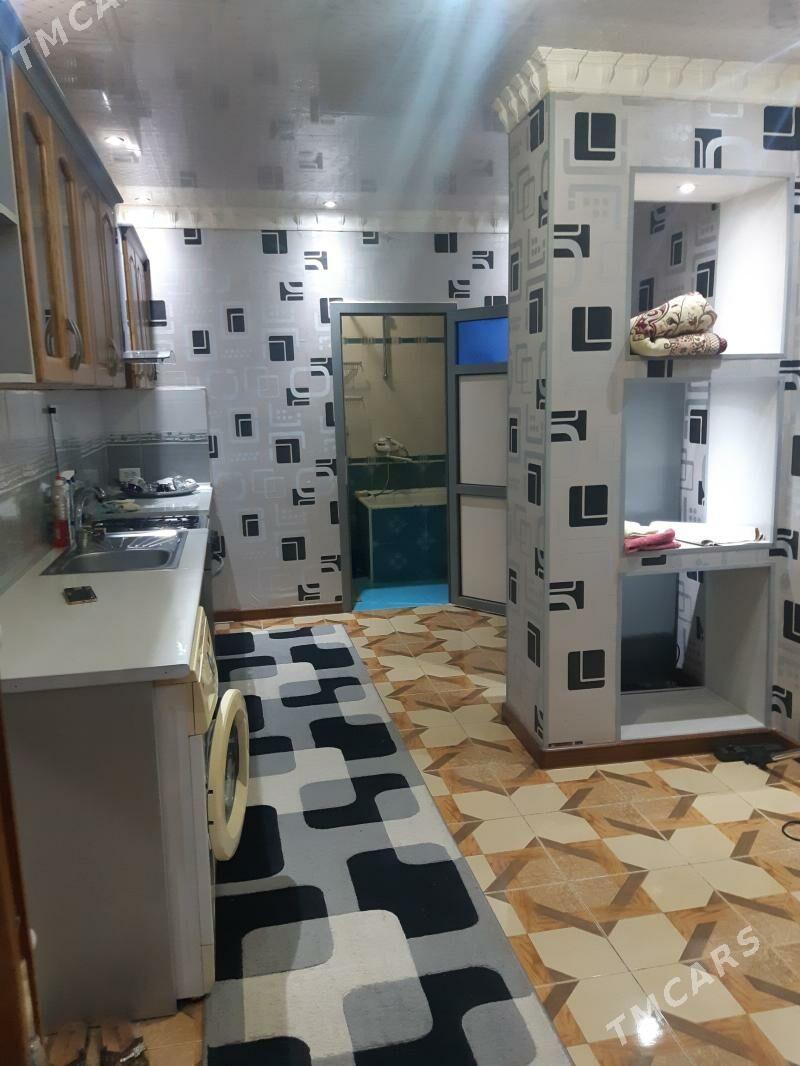 eýesinden Jay arenda - Mary - img 2