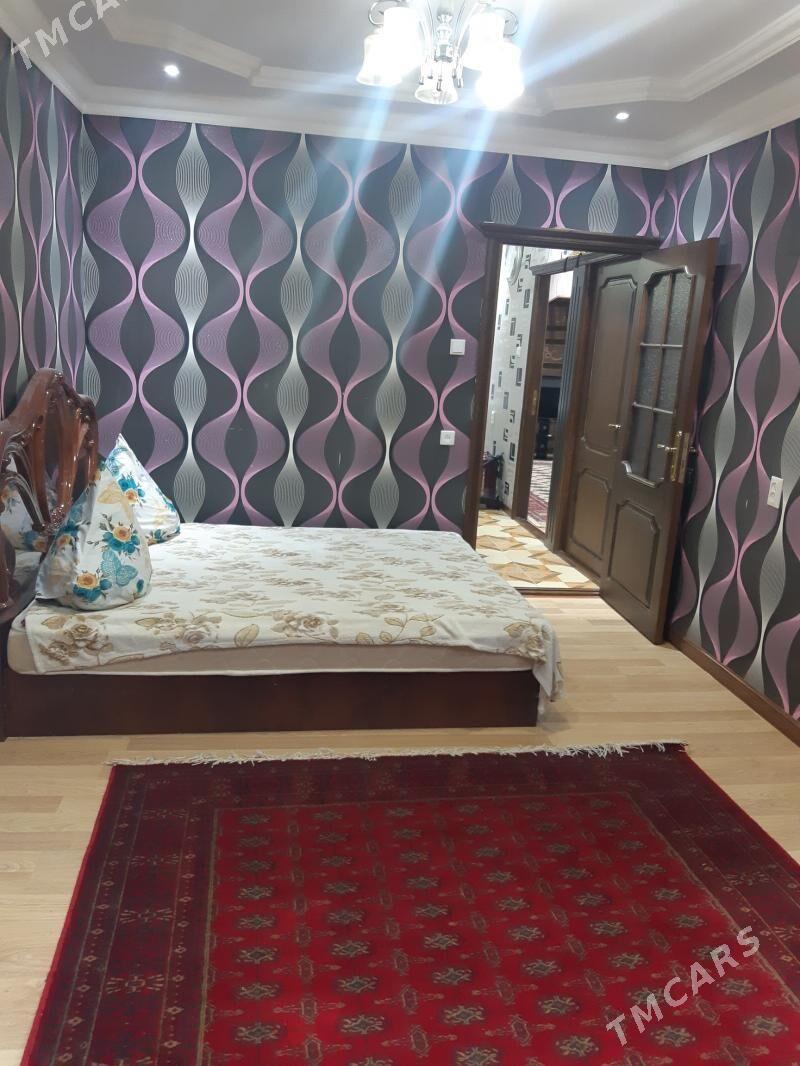 eýesinden Jay arenda - Mary - img 6