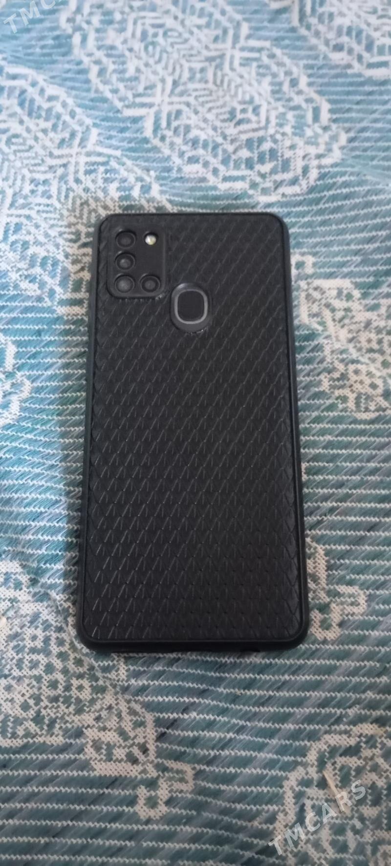 TELEFON - Mary - img 1