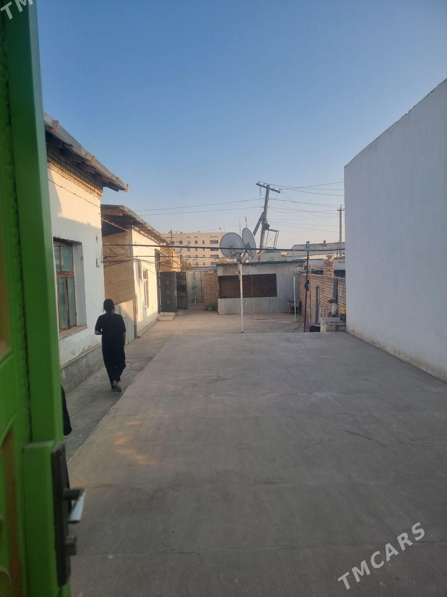 Uralka hovly jay 5 sotuk - Çärjew - img 8