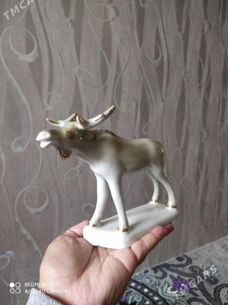 Statuetka Статуетка Swenir - Балканабат - img 8