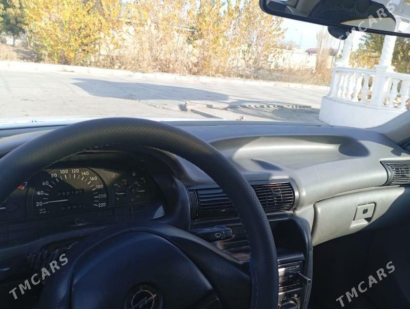 Opel Astra 1992 - 35 000 TMT - Türkmenabat - img 3