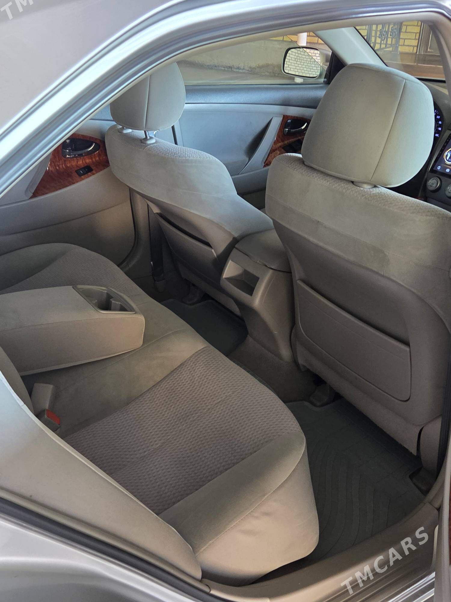 Toyota Camry 2011 - 225 000 TMT - Mary - img 5