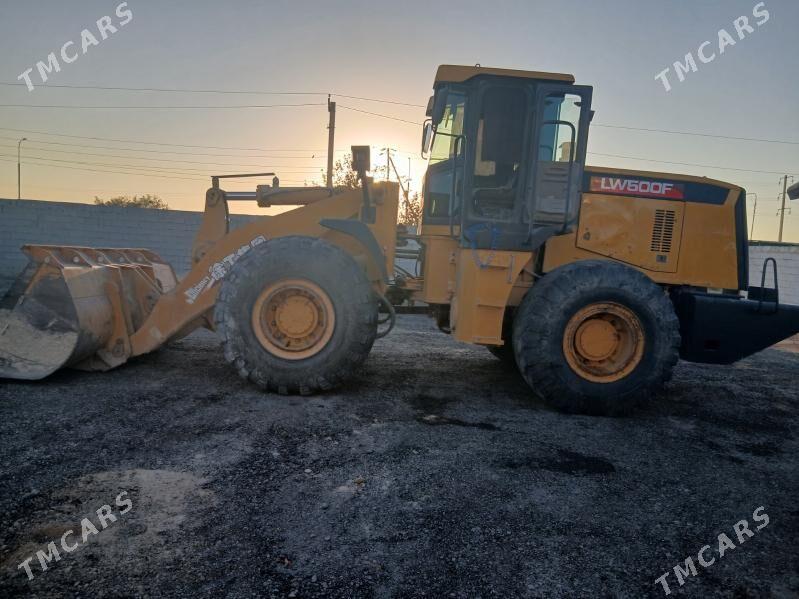 XCMG LW500F 2013 - 500 000 TMT - Гарадамак Шор - img 2