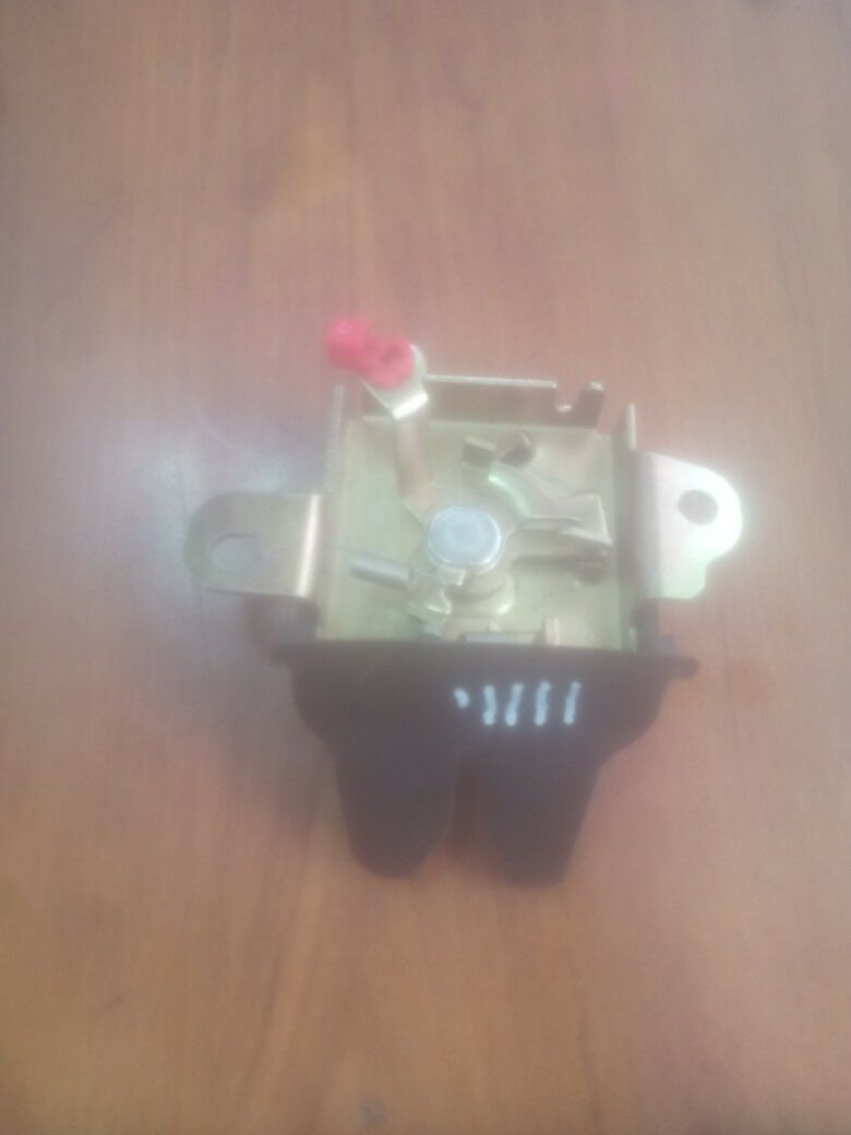 Toyota corona bagaz zamok 130 TMT - Балканабат - img 1