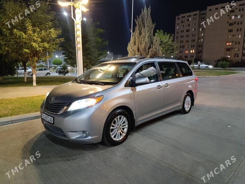 Toyota Sienna 2016 - 350 000 TMT - Aşgabat - img 1