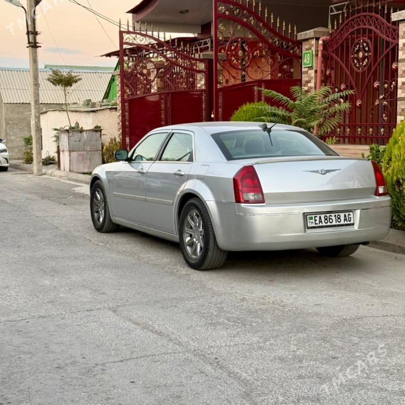 Chrysler 300C 2005 - 150 000 TMT - Aşgabat - img 3