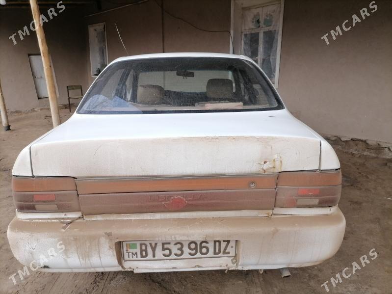 Toyota Corolla 1994 - 60 000 TMT - Кёнеургенч - img 3