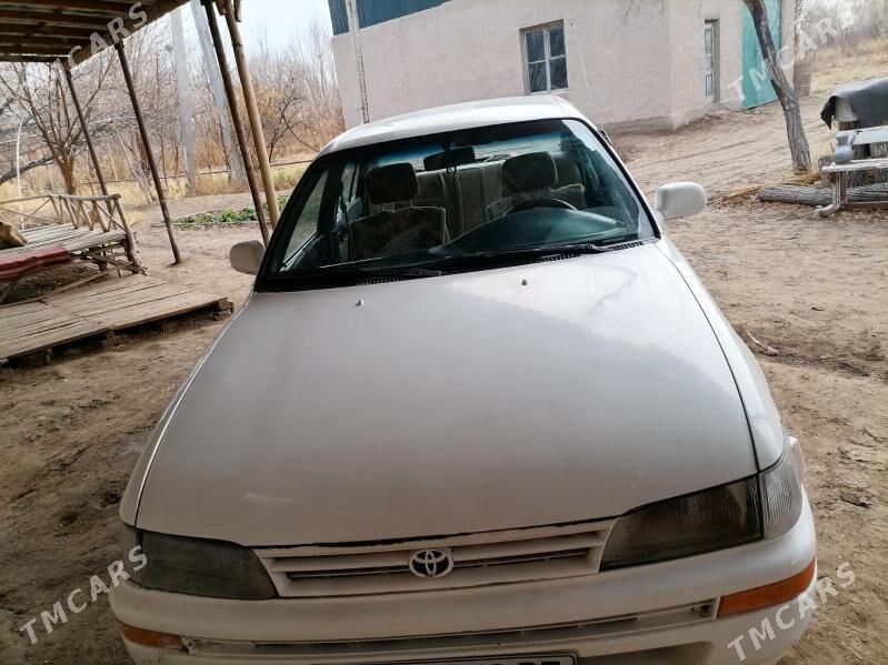 Toyota Corolla 1994 - 60 000 TMT - Кёнеургенч - img 1