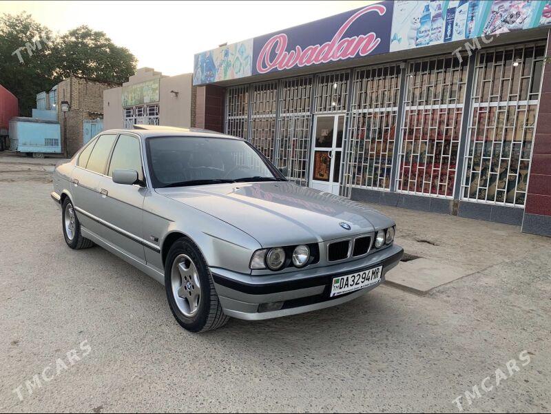 BMW 525 1996 - 150 000 TMT - Байрамали - img 4