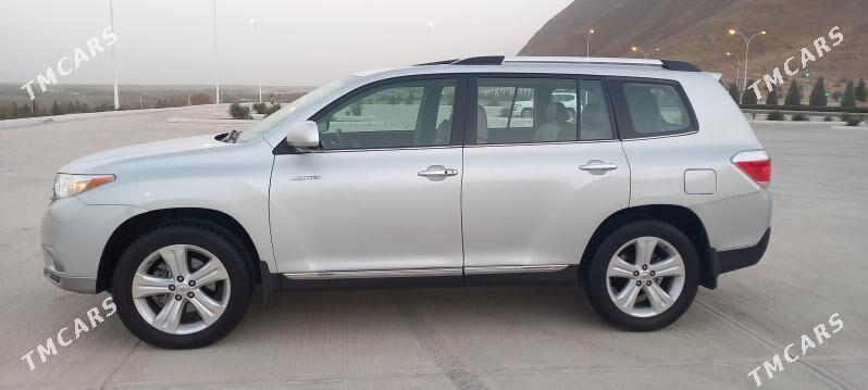 Toyota Highlander 2013 - 375 000 TMT - Багир - img 6