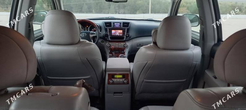 Toyota Highlander 2013 - 375 000 TMT - Багир - img 5