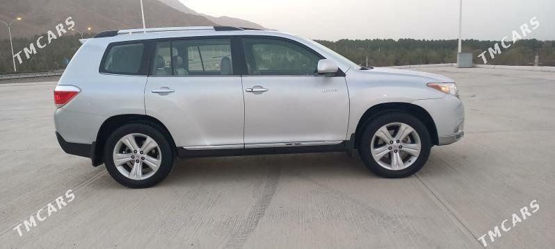 Toyota Highlander 2013 - 375 000 TMT - Багир - img 7