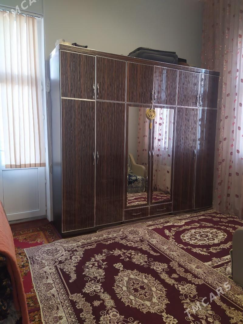 Гоголя полуэлитка - Aşgabat - img 3