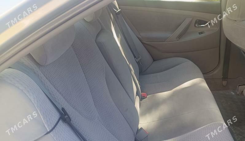 Toyota Camry 2011 - 220 000 TMT - Мары - img 6