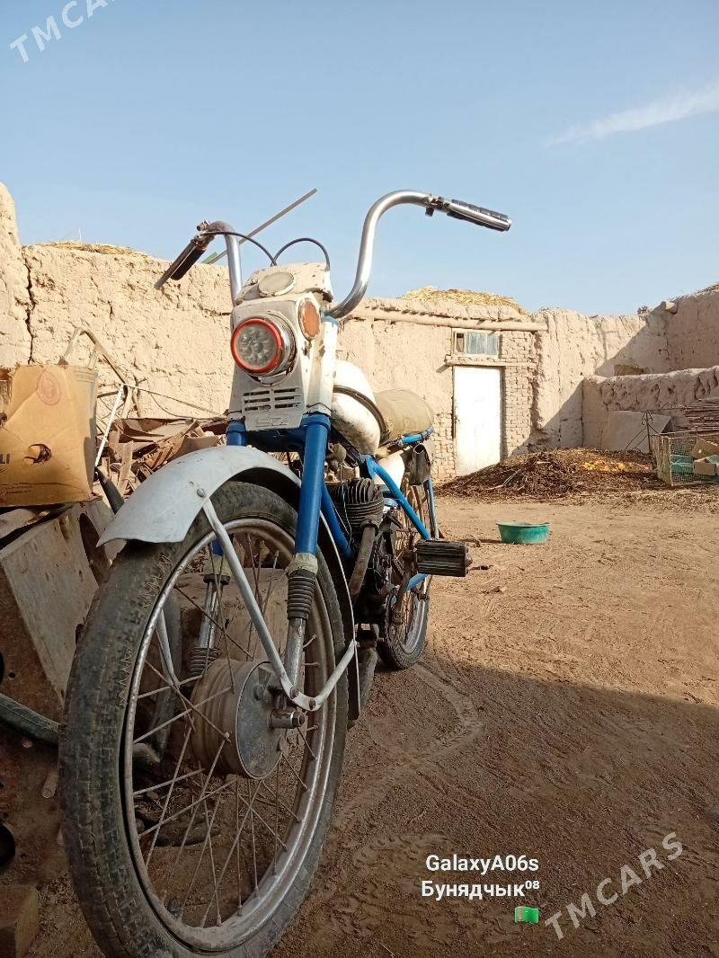 Fekon FK150-8G 1980 - 1 300 TMT - Дашогуз - img 1