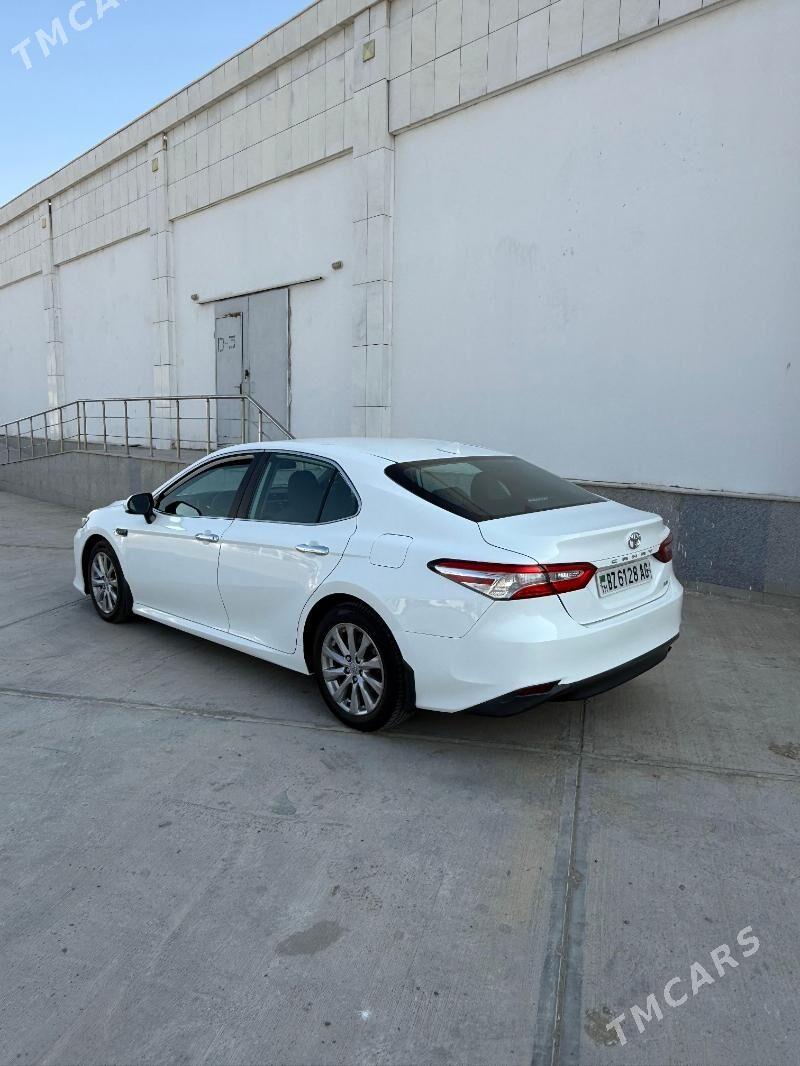 Toyota Camry 2020 - 316 000 TMT - "Altyn Asyr" Gündogar bazary (Jygyllyk) - img 4
