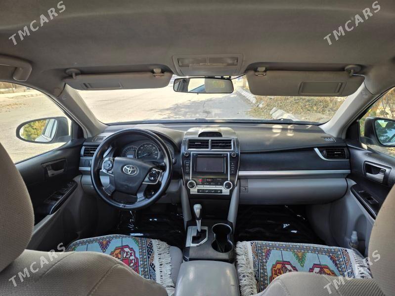 Toyota Camry 2014 - 212 000 TMT - 6 мкр - img 3