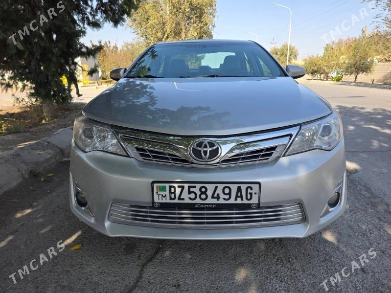 Toyota Camry 2014 - 212 000 TMT - 6 мкр - img 8