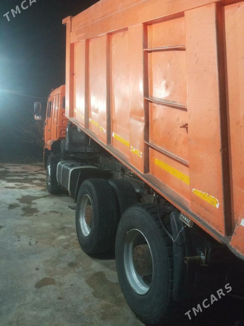 Kamaz 6520 2013 - 380 000 TMT - Gökdepe - img 2