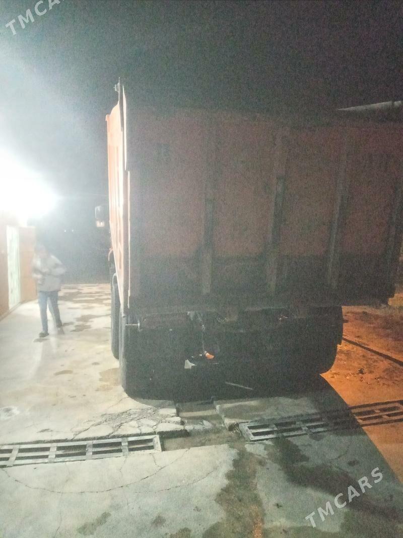 Kamaz 6520 2013 - 380 000 TMT - Gökdepe - img 3